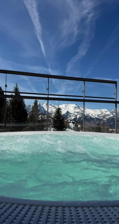 d4673df8-9756-4928-b12a-11b3b2a529c1