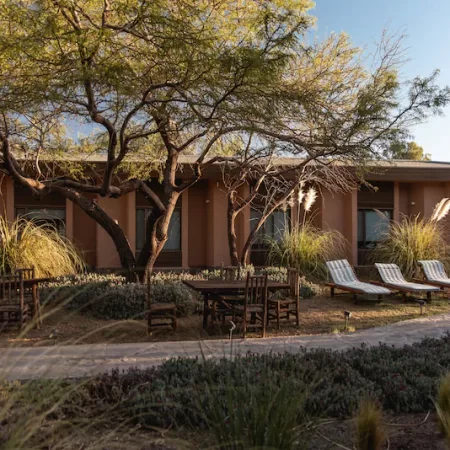 e911305f187a90f776bf9fac785484c752bad1cf52e0eb8143ae4e17445f